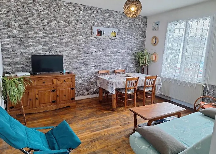 Beau T3 - 6 Couchages Proche Bord De & Centre Avec Wifi Fibre * Saint-Nazaire (Loire-Atlantique)