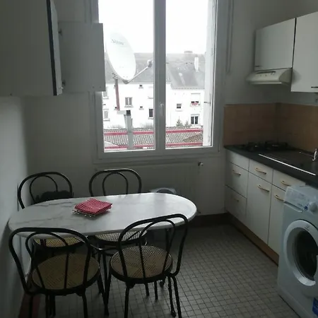 Beau T3 - 6 Couchages Proche Bord De & Centre Avec Wifi Fibre * Saint-Nazaire (Loire-Atlantique)